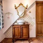 Dom Pod Skrzydlami Bed & Breakfast 3*