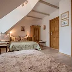 Dom Pod Skrzydlami Bed & Breakfast Gawliki Wielkie