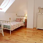 Bed & Breakfast Dom Pod Skrzydlami