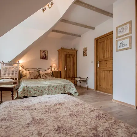 Dom Pod Skrzydlami Bed & Breakfast Gawliki Wielkie