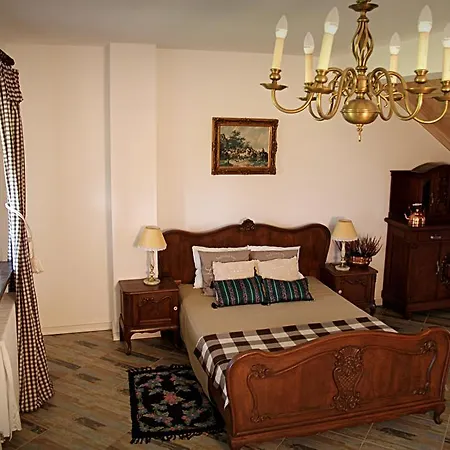 Bed & Breakfast Dom Pod Skrzydlami Gawliki Wielkie